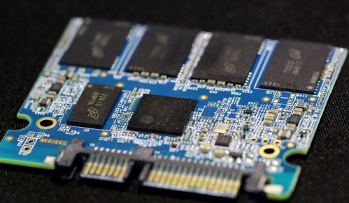 為3D渲染與平面設(shè)計(jì)選擇顯卡 硬件開(kāi)發(fā)者的專(zhuān)業(yè)指南